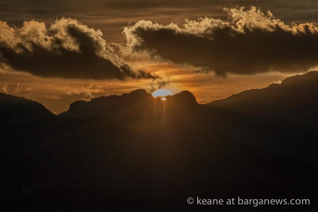Affittacamere La Foresta Di Sopra Barga Bagian luar foto